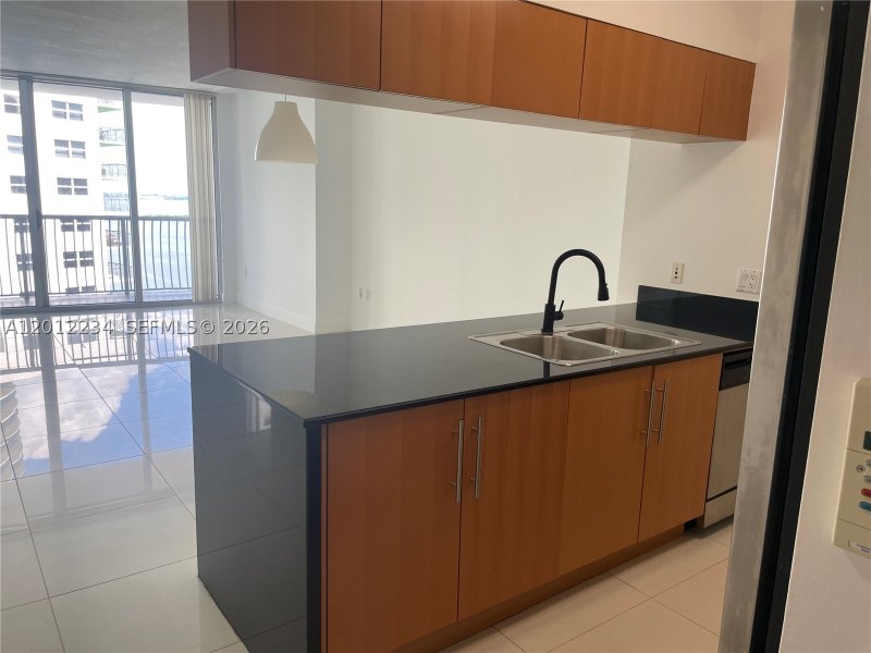 Comprar apartamento en Opera Tower 3403