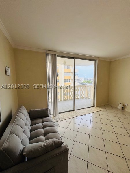 Condo for sale at Imperial Towers 622