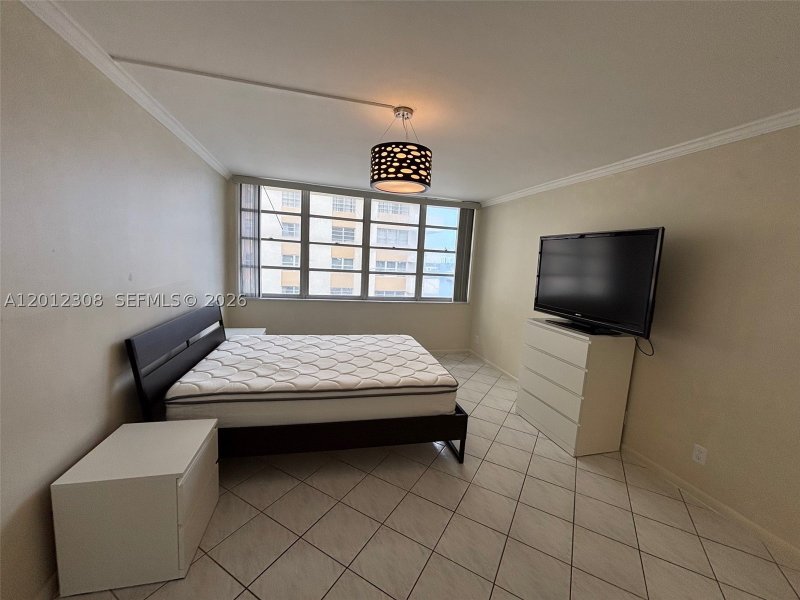 Condo for sale at Imperial Towers 622