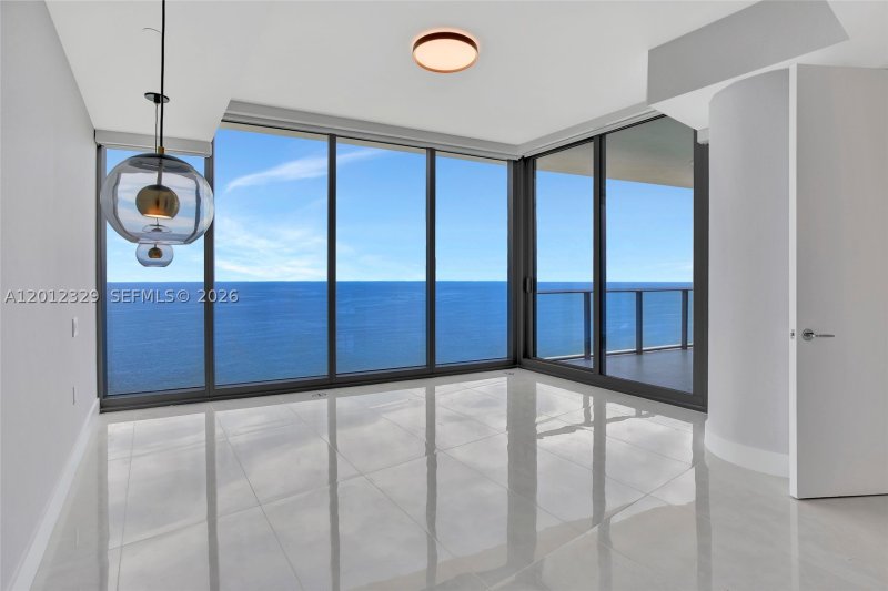 Alquiler de apartamento en Ritz Carlton Residences Sunny Isles 3804