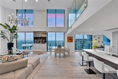 Comprar apartamento no Hyde Midtown PH3217