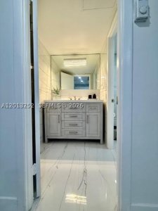 Alquiler de apartamento en Roney Palace 628