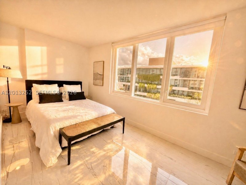 Alquiler de apartamento en Roney Palace 628