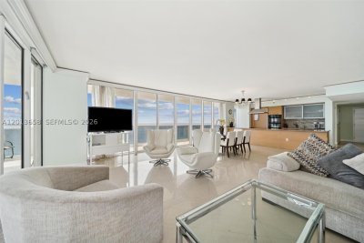 Aluguel de apartamento no Beach Club Two 1701