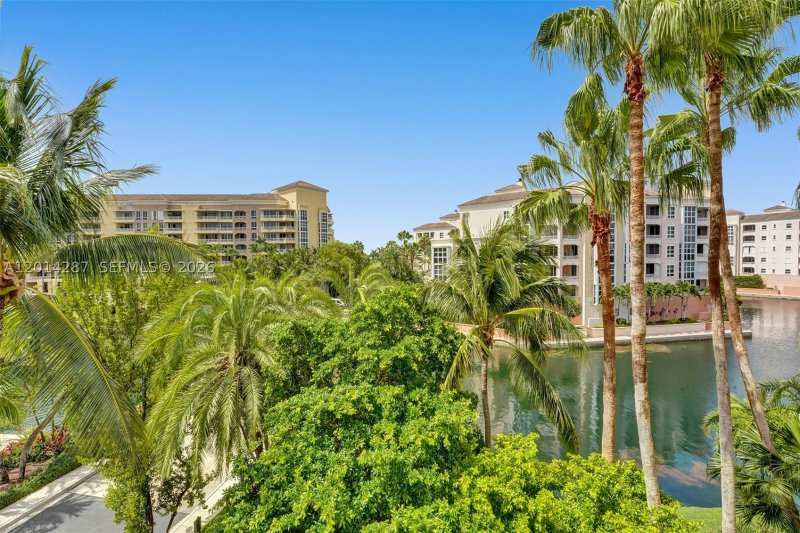 Apartment for rent at Ocean Club Resort Villa Two 406