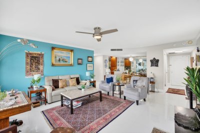 Comprar apartamento en Coral Ridge Towers South 701