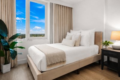 Alquiler de apartamento en Roney Palace 1128