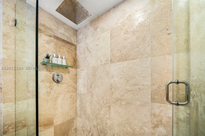 Alquiler de apartamento en Roney Palace 1128