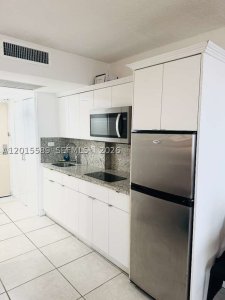 Comprar apartamento en Aventura Beach Club 841