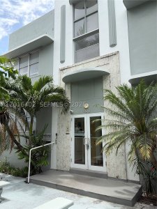 Aluguel de apartamento no The Manhattan Condo Lofts 2