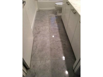 Comprar apartamento no The Plaza Tower II 701