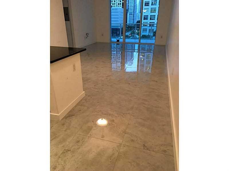 Condo for sale at The Plaza Tower II 701