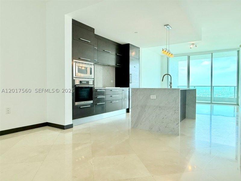 Condo for sale at 900 Biscayne 3803