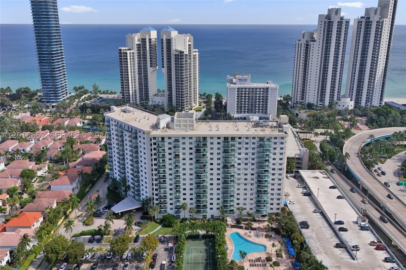 Condo for sale at Ocean Reserve 426