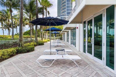 Comprar apartamento no Turnberry Ocean Colony Cabana 5S
