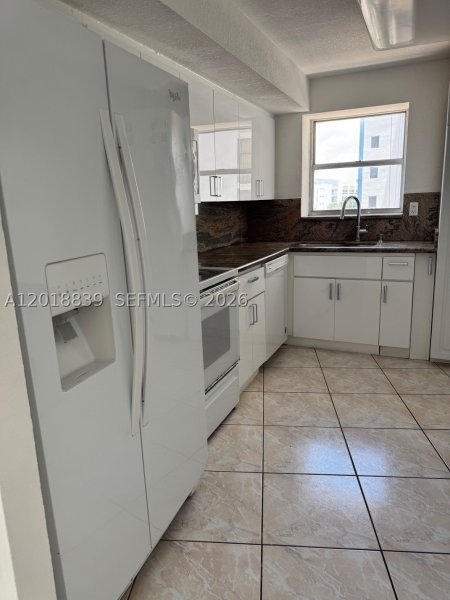 Apartment for rent at Maison Grande 537