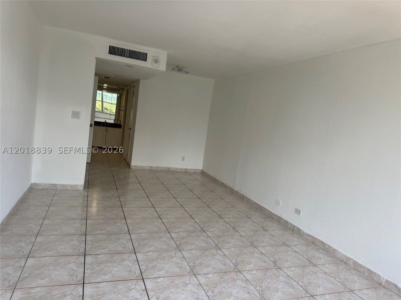 Apartment for rent at Maison Grande 537
