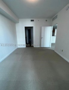 Comprar apartamento en Met 1 T-1606