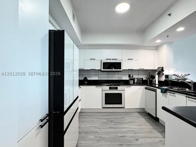 Comprar apartamento no One Fifty One at Biscayne 1708