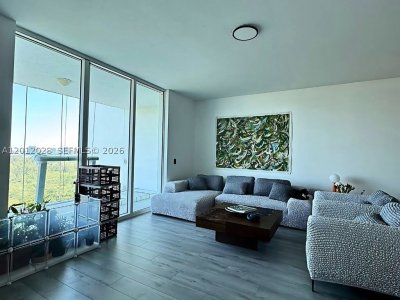 Comprar apartamento no One Fifty One at Biscayne 1708