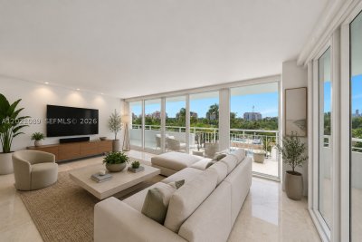 South Pointe Tower Apt #409