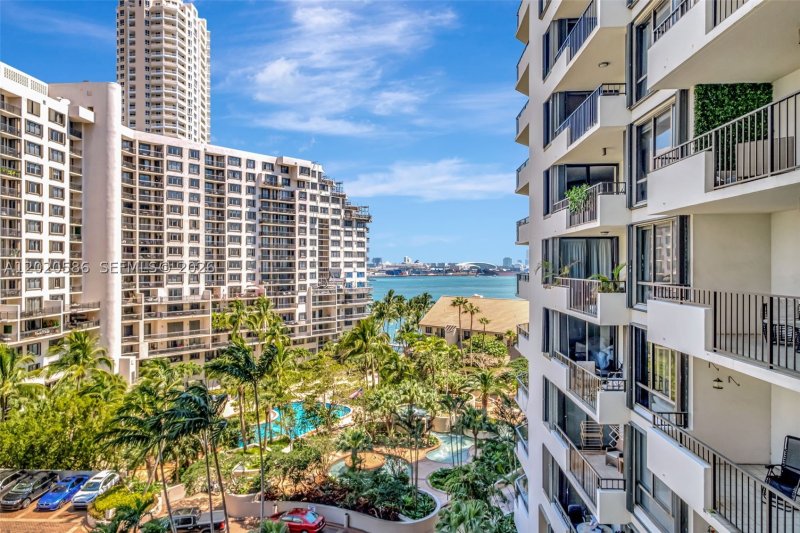 Comprar apartamento en Brickell Key One A914