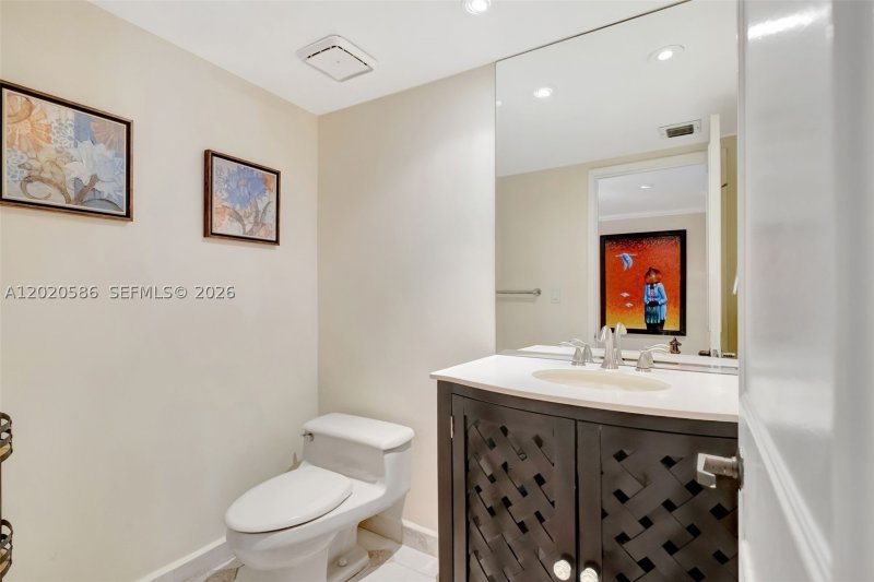 Comprar apartamento en Brickell Key One A914