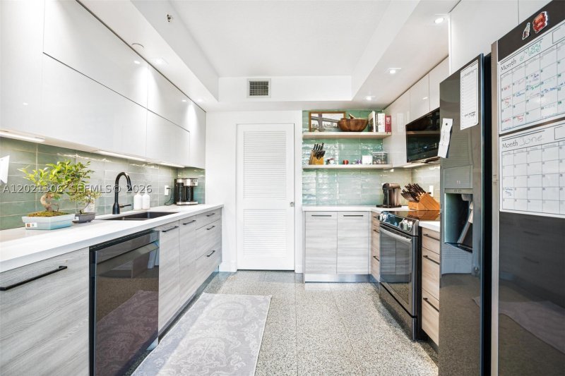 Apartment for rent at Absolute Lofts LG-5