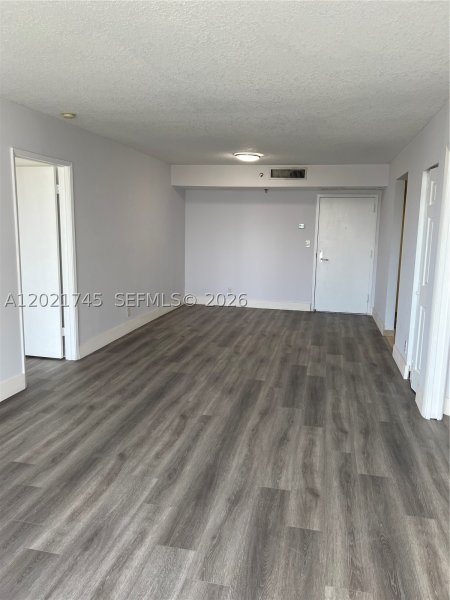 Comprar apartamento en Parc Central Aventura 616