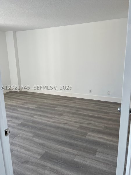 Comprar apartamento en Parc Central Aventura 616