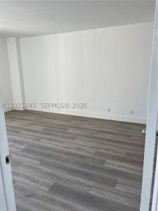 Comprar apartamento en Parc Central Aventura 616