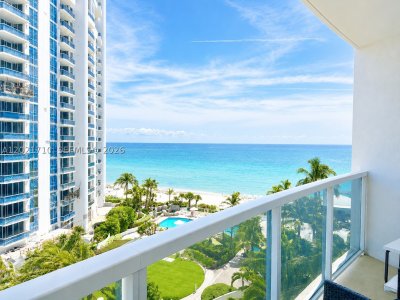 Comprar apartamento en Trump International Sonesta Beach Resort 605