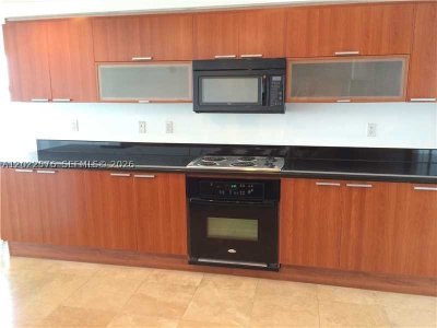 Comprar apartamento no One Fifty One at Biscayne 1909
