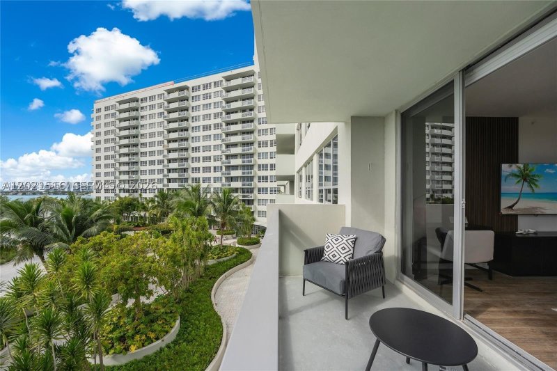 Apartment for rent at Flamingo 416S