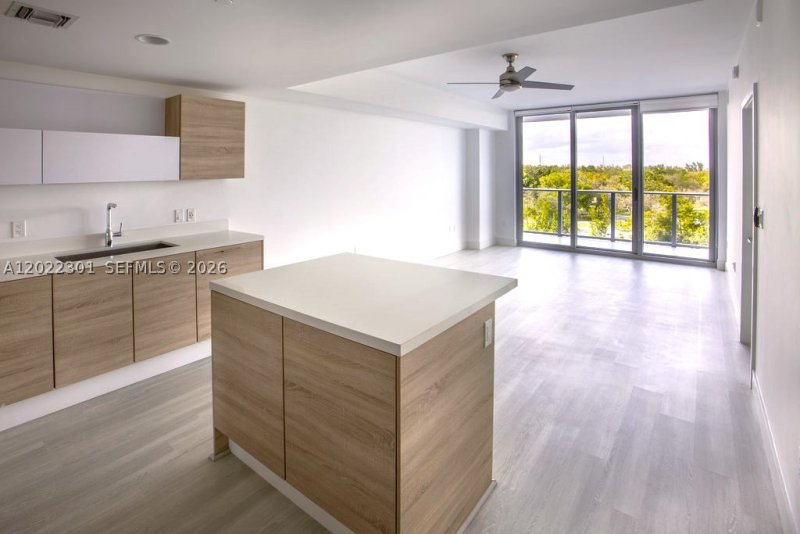 Comprar apartamento en The Harbour 403