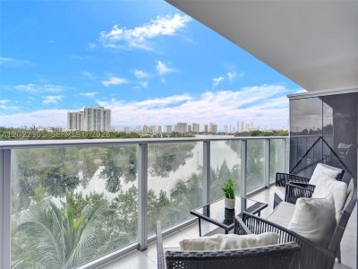The Harbour Apt #403