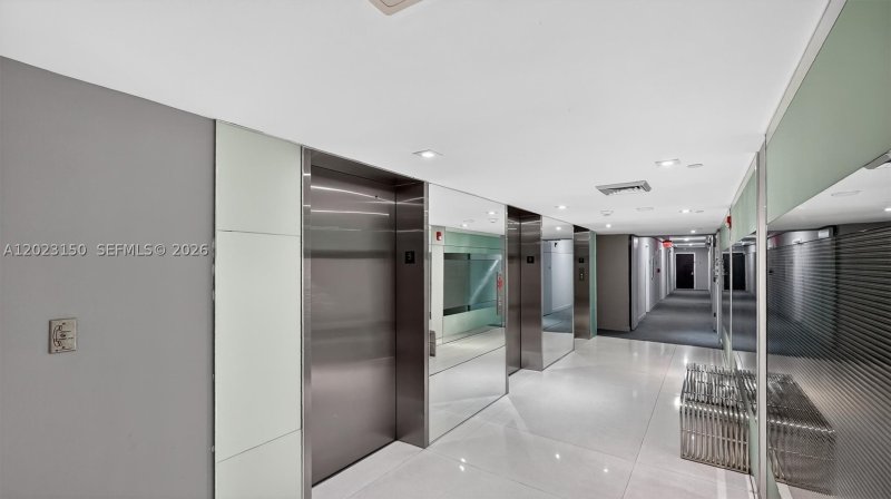 Apartment for rent at Coronado I 502
