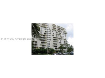 Brickell Biscayne Apt #5E