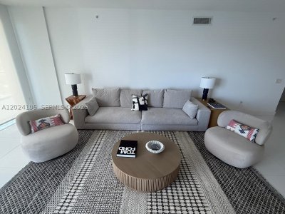 Alquiler de apartamento en Marina Palms Yacht Club 2305