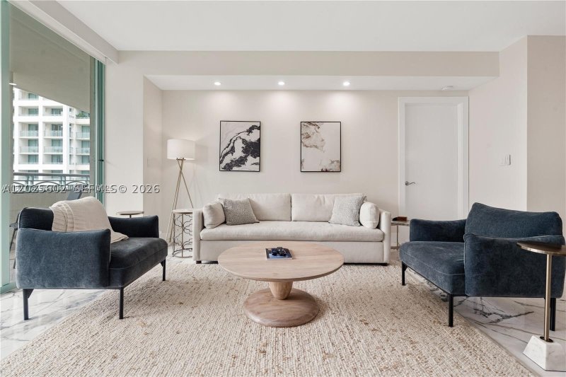 Apartment for rent at Ritz Carlton Coconut Grove 605