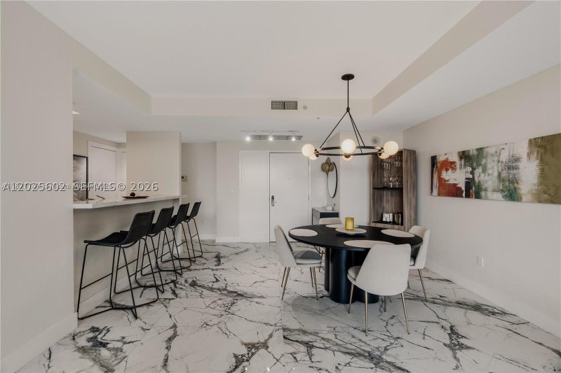 Apartment for rent at Ritz Carlton Coconut Grove 605