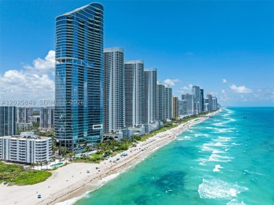 Comprar apartamento no Ritz Carlton Residences Sunny Isles 802