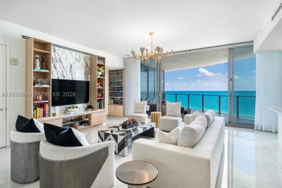 Comprar apartamento no Ritz Carlton Residences Sunny Isles 802