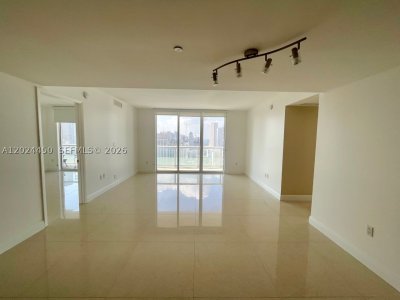 Comprar apartamento no 50 Biscayne 2401