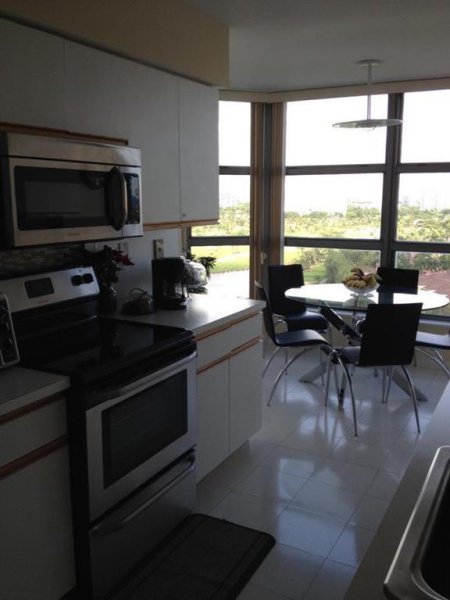 Alquiler de apartamento en Mystic Pointe 600 1708