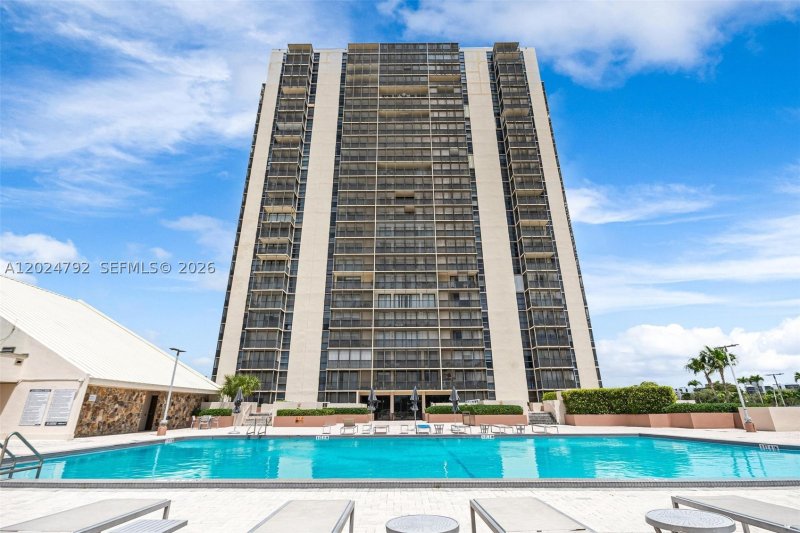 Comprar apartamento en Coronado I 825