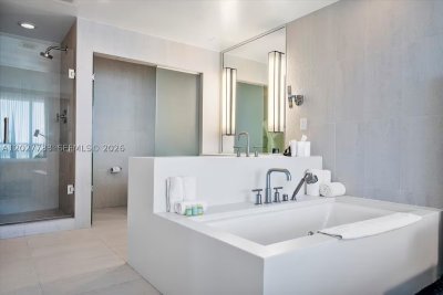 Comprar apartamento en W Residences Ft Lauderdale 1205