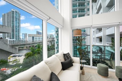 Aluguel de apartamento no Brickell on the River South 517