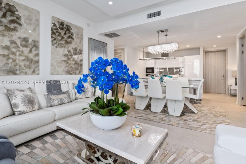Apartment for rent at Brickell Flatiron PH6006