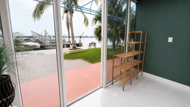 Comprar apartamento no Grandview Palace CU-11